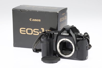 Lot 102 - A Canon EOS-1N 35mm SLR Camera Body