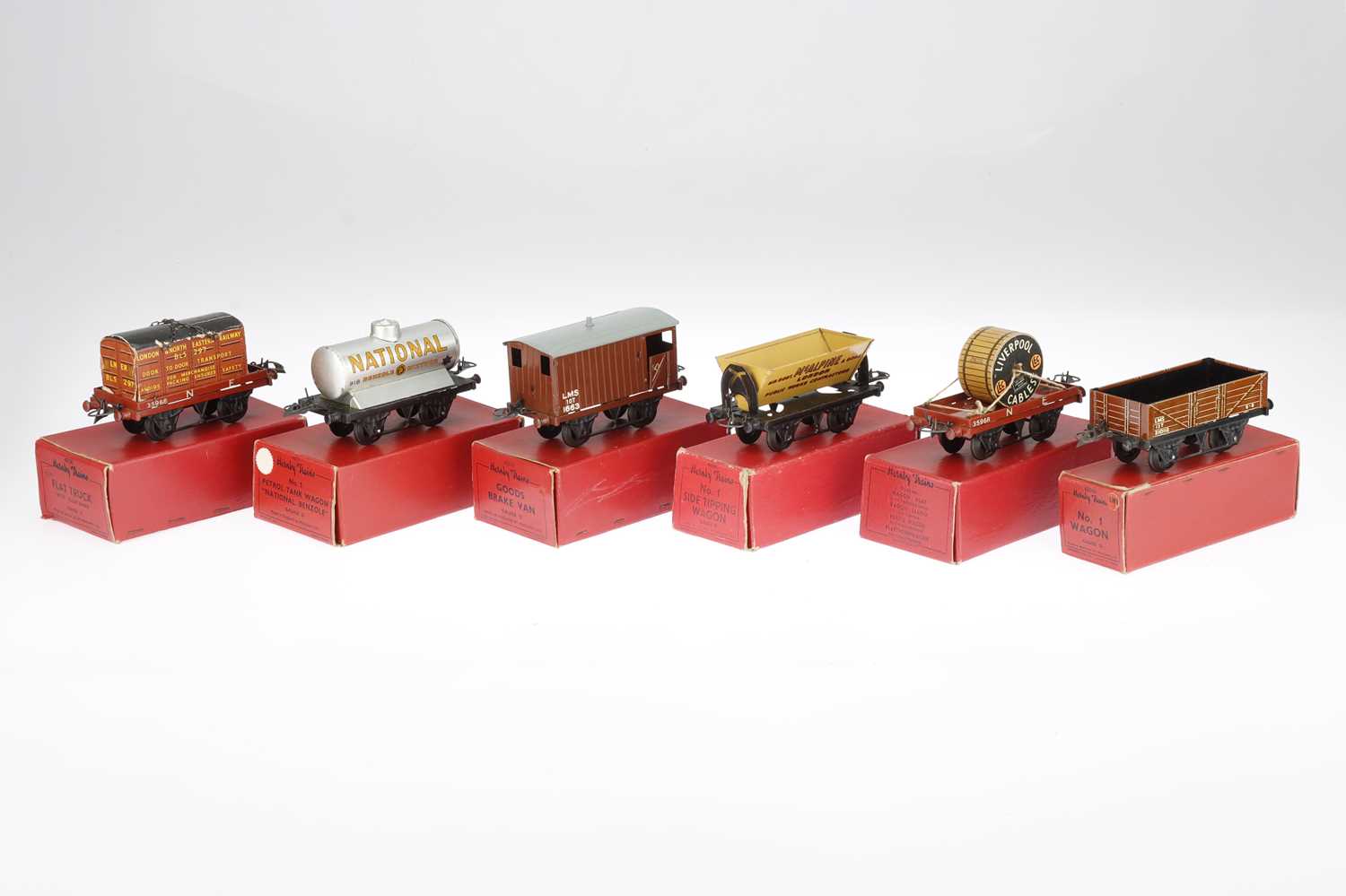 Lot 853 - Collection of O Gauge Tinplate Hornby Train Carriages