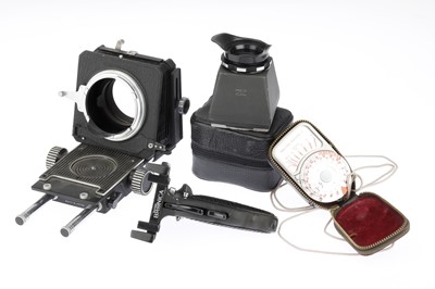 Lot 601 - A Group of Zenza Bronica Medium Format Accessories