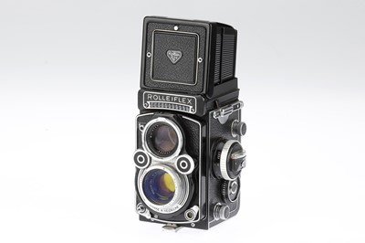 Lot 215 - A Rollei Rolleiflex 3.5F Model 3 Medium Format TLR Camera