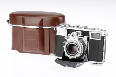 Lot 154 - A Zeiss Ikon Contessa 35mm Rangefinder Camera