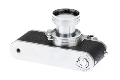 Lot 42 - A leica IIIf 35mm Rangefinder Camera