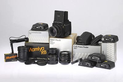 Lot 212 - A Mamiya RB67 Professional S Medium Format SLR Camera Outfit