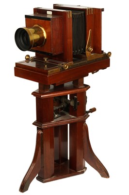 Lot 429 - A Robbins Manistre Whole Plate Mahogany Studio Camera