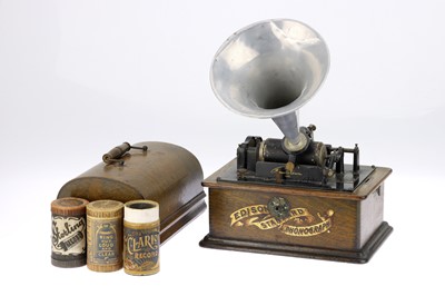 Lot 812 - Edison Standard Phonograph