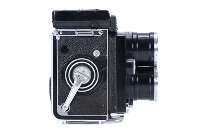 Lot 224 - A Rollei Tele-Rolleiflex Medium Format TLR Camera