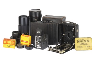 Lot 207 - A C.P. Goerz Berlin Body and an Ensign Fulvue Super Camera