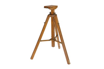 Lot 381 - A Medium Size Wooden Tripod Camera Stand