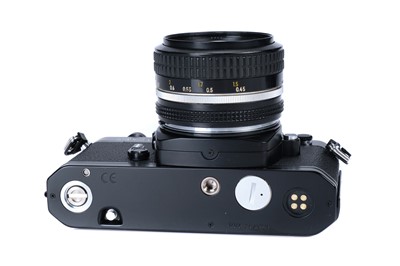 Lot 174 - A NIkon FM3a SLR Camera Outfit