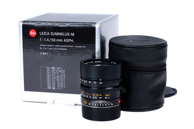 Lot 79 - A Leitz Summilux-M ASPH. f/1.4 50mm Lens
