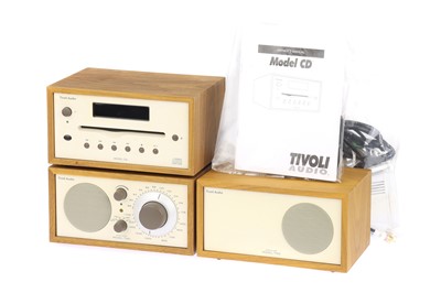 Lot 638 - A Tivoli Henry Kloss 'Model' Audio HiFi System