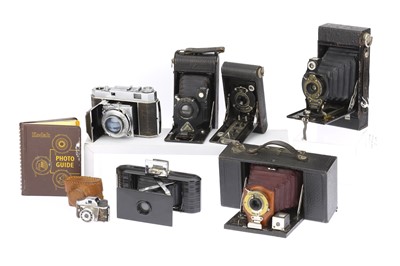 Lot 197 - A Mixed Selection of Film Cameras