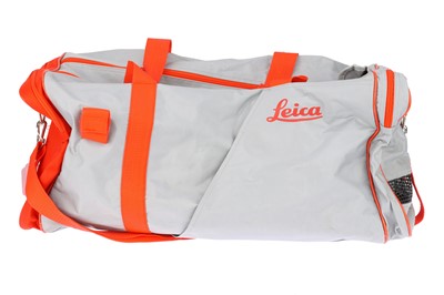 Lot 30 - A Leica Holdall Camera Outfit Bag