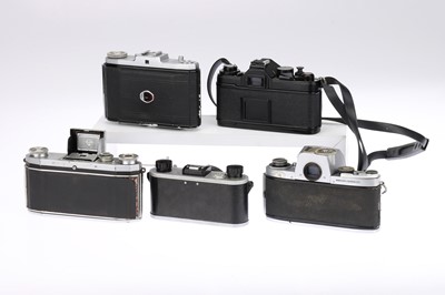 Lot 190 - A Selection of Film Cameras