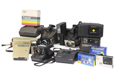 Lot 194 - A Tray of Polaroid and Kodak Instant Cameras