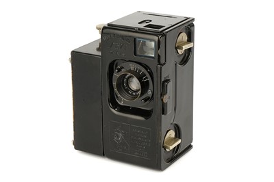 Lot 466 - An Andre Debrie SEPT First Model Camera/Projector