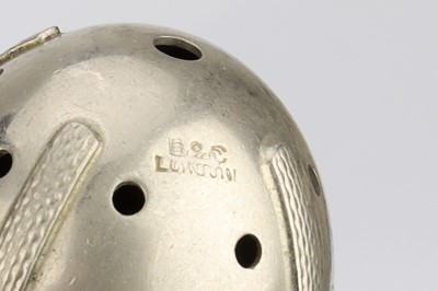 Lot 474 - Large Collection of Vintage Surgical Instruments