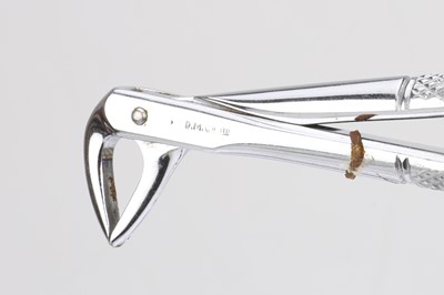 Lot 474 - Large Collection of Vintage Surgical Instruments