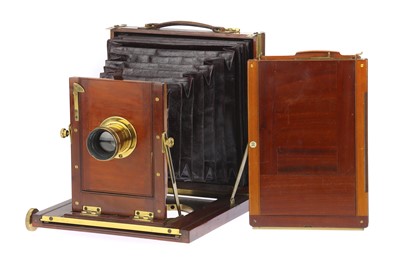 Lot 311 - A Ross Half Plate Mahogany & Brass Field Camera