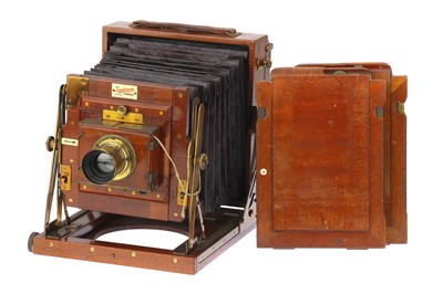 Lot 299 - A Sanderson Patent Half Plate Mahogany & Brass Field Camera