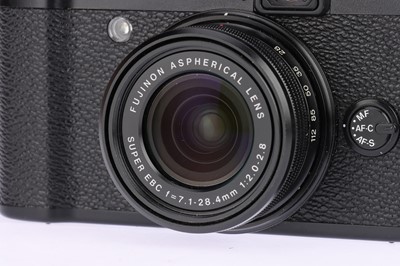 Lot 220 - A Fujifilm X20 Digital Camera