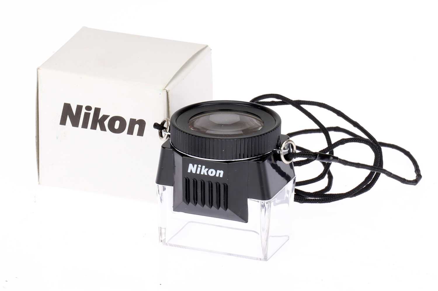 Lot 41 - A Nikon Magnifying Loupe