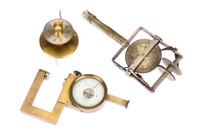 Lot 498 - 3 Scientific Instruments