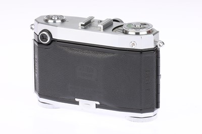 Lot 223 - A Zeiss Ikon Contessa 533/24 Camera