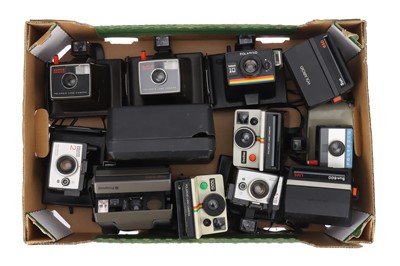 Lot 232 - A Mixed Selection of Polaroid Cameras