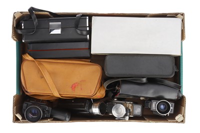 Lot 302 - A Selection of Motion Picture Cine Cameras