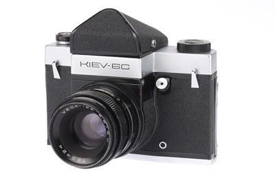 Lot 145 - A Kiev 6C Medium Format SLR Camera