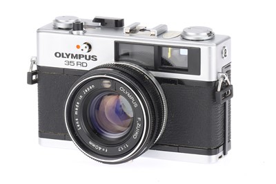 Lot 124 - An Olympus 35 RD Compact Rangefinder Camera