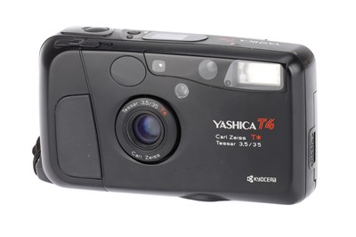 Lot 62 - A Yashica T4 Compact 35mm Camera