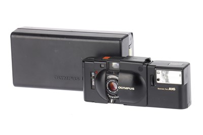 Lot 121 - An Olympus XA Compact Rangefinder Camera