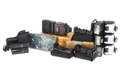 Lot 337 - A Mixed Selection of Camera Accessories