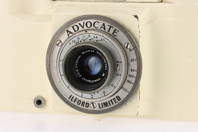 Lot 49 - An Illford Advocate 35mm Viewfinder Camera