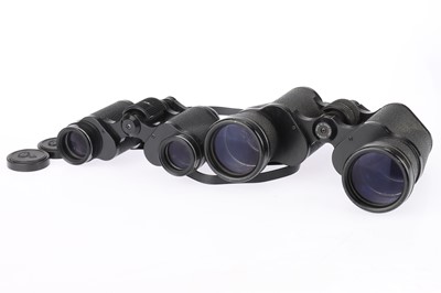 Lot 410 - A Selection of Binoculars