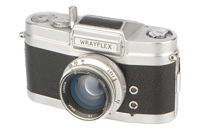 Lot 115 - A Wray Wrayflex Ia Camera