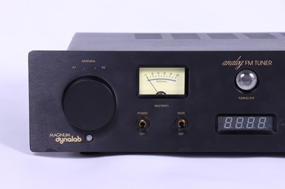 Lot 481 - A Magnum Dynalab MD 106 Triode Analog FM Tuner