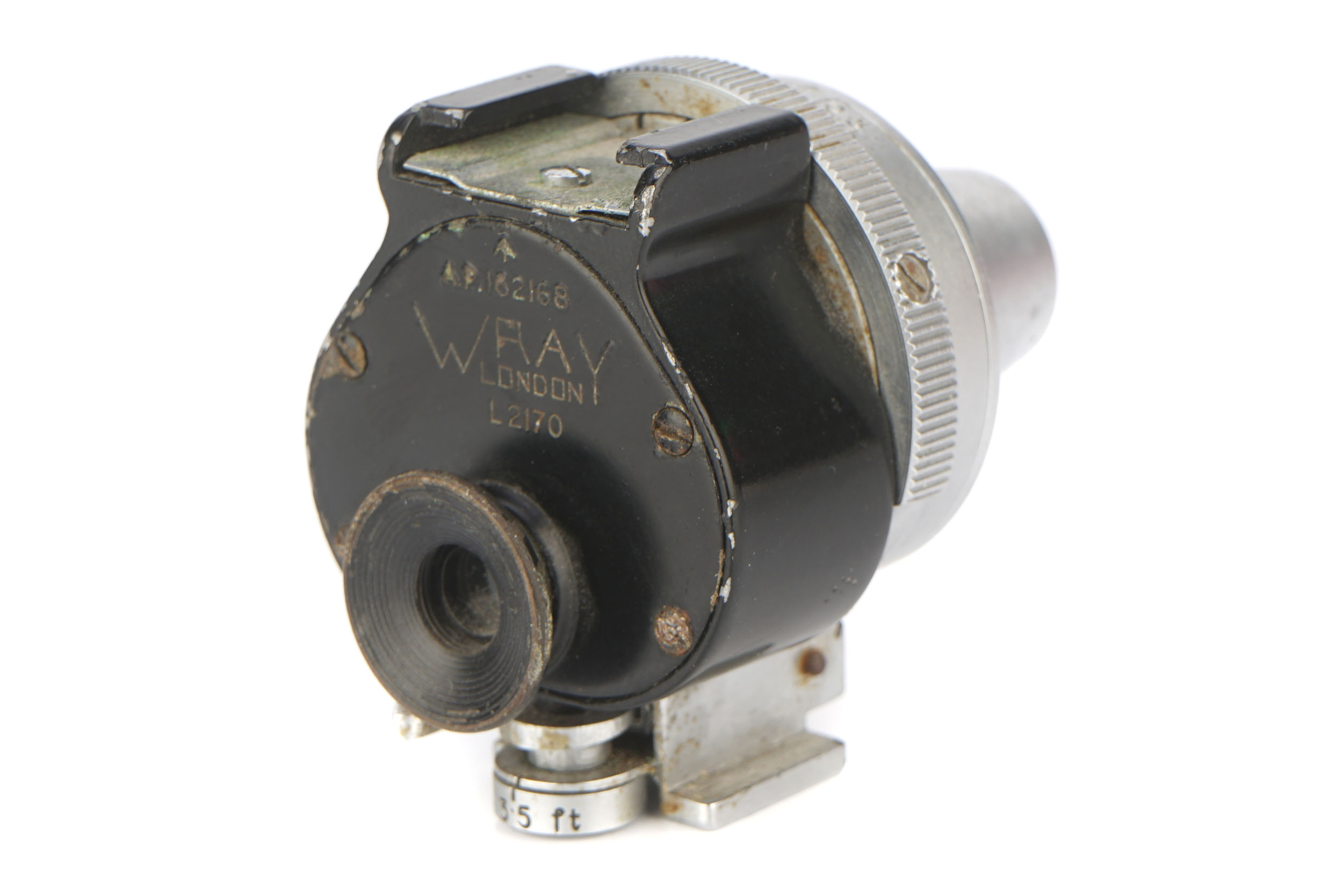 Lot 119 - A Wray Military Universal Finder,