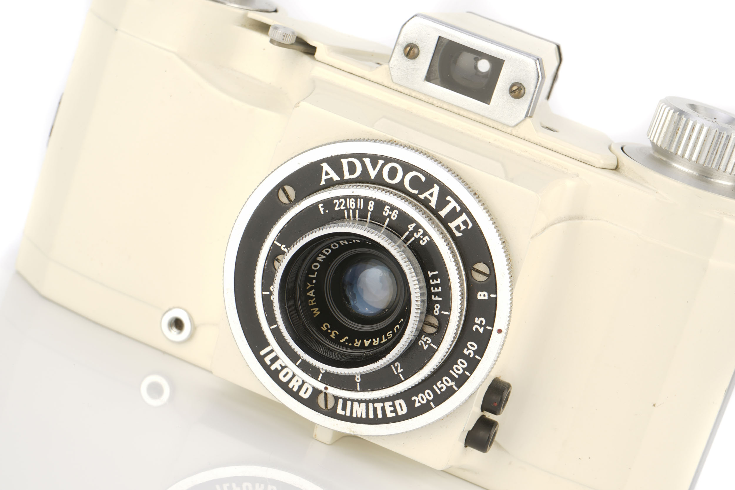 Lot 123 An Ilford Advocate Series III 'Black Face'