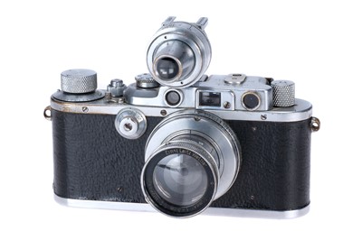 Lot 16 - A Leica IIIa 'Stapo Wesermunde' Rangefinder Camera Set