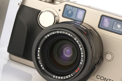 Lot 133 - A Contax G2 Rangefinder Camera