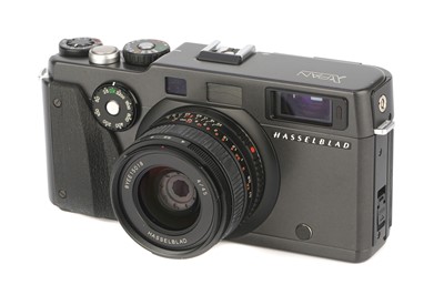 Lot 135 - A Hasselblad X-Pan Rangefinder Camera