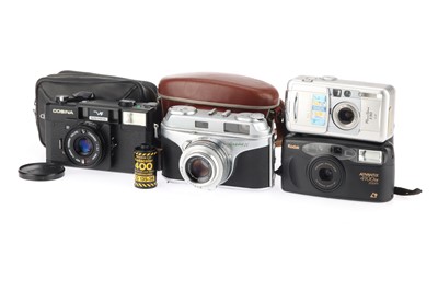 Lot 192 - A Selection of Cameras & Accessories