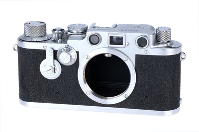 Lot 21 - A Leica IIIf 'Sharkskin' Rangefinder Body