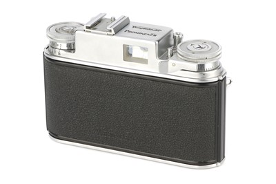 Lot 141 - A Voigtlander Prominent II Rangefinder Camera