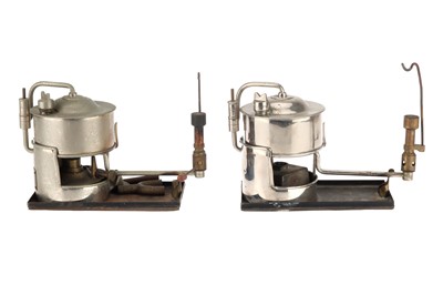 Lot 191 - 2 Magic Lantern Oxy-Acetylene Illuminants