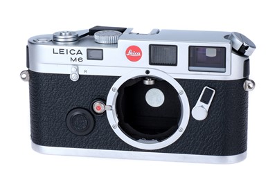 Lot 45 - A Leica M6 Rangefinder Body