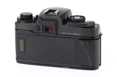 Lot 53 - A Leica R-E 35mm SLR Camera Body